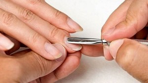 Extensiile de unghii tipuri de vestă, tehnologie (foto, video)