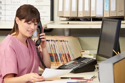 Fie că NDFL concediu medical, dacă taxa percepută scade dacă este luată de plată (cu foaie de contribuții spital de către angajator) LASATI NDFL medical în cazul în care taxa se percepe în cazul în care scade este luată de plată
