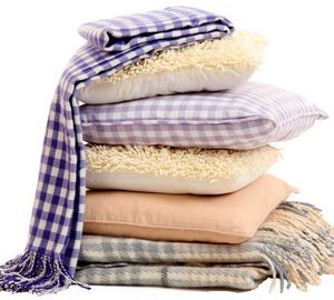 Dintre toate textile acasă pentru adulți și copii, descriu argumentele pro și contra (pentru copii) Dintre toate textile acasă pentru adulți și copii, descriu argumentele pro și contra