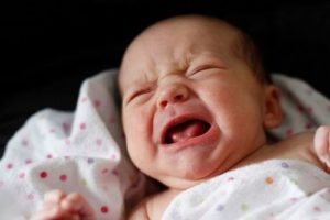 Copilul plânge în somn recomandările Komorowski medic pediatru cunoscut pentru a aborda problema