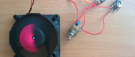 Ventilatorul computerului controlează propriile lor mâini