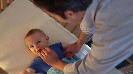 Dentiție cum pentru a calma durerea atunci când copilul este erupția dinților (ameliorarea durerii dintilor) Dentiție cum pentru a calma durerea atunci când copilul este dentitie