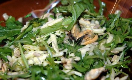 Salata verde fructe de mare (fara maioneza)
