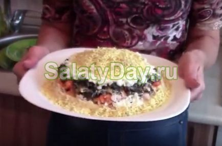 Salata de pui cu ciuperci - delicioase și potrivite pentru orice reteta dieta cu fotografii și video