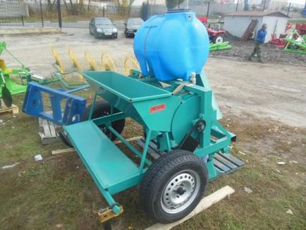 Planter pentru usturoi bulbochek pentru plantare, la lăstari, o parte, și cu propriile sale mâini (motocultivatoare) Mașini de plantat pentru usturoi bulbochek pentru plantare, la lăstari, o parte, și cu propriile sale mâini