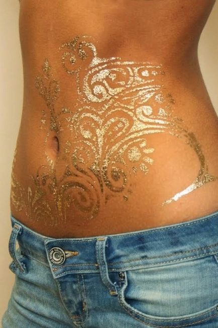 Tatuaj pe burtă pentru femei după naștere pentru a ascunde vergeturile (fete) Tatuaj pe burtă pentru femei după naștere pentru a ascunde vergeturi
