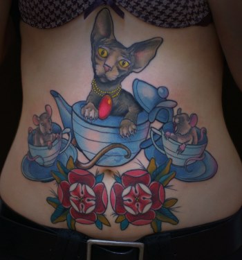 Tatuaj pe burtă pentru femei după naștere pentru a ascunde vergeturi (tatuaje) Tatuaj pe burtă pentru femei după naștere pentru a ascunde vergeturi