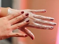 Fisuri în mâinile cauzele și tratamentul de remedii populare, medicina tradițională (cauzele) Fisuri în mâinile cauzele și tratamentul de remedii populare, medicina tradițională