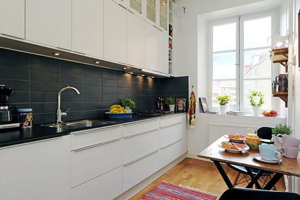 opțiuni de design de bucătărie (foto 51), interiorul o cameră mică, cu ghid mâinile sale, fotografia și