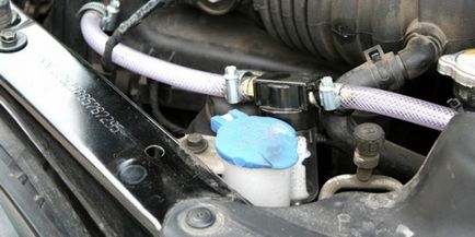 Motorul de hidrogen al mașinii cu mâinile de lucru principiu, descrierea, caracteristicile