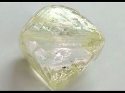 Sub formă de cristale minate Sub formă de cristale minate