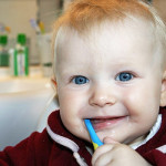 Cum se curata dintii copilului până în anul