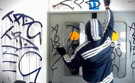 Cum de a desena graffiti spray-