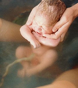 Cum de a da naștere în baie