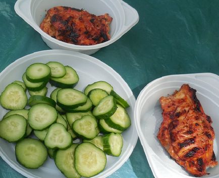 pui Gratar pe gratar - frigarui delicioase și suculente de pui în sos de tomate - un pas cu pas reteta fotografii