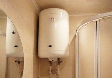 Cazan acasă- un încălzitor de apă la domiciliu este cel mai bine pentru a alege