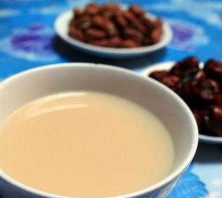 Ceaiul cu lapte este de experți utile sau dăunătoare susțin