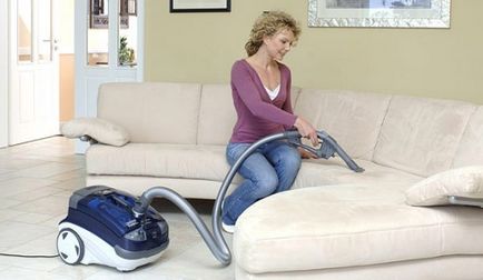 Mobilier de curățare - cum pentru a curăța o canapea