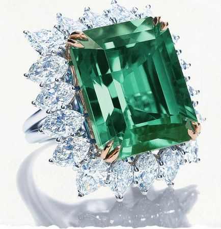 Ce este proprietățile Emerald, minerit, istorie de pietre prețioase, bijutier