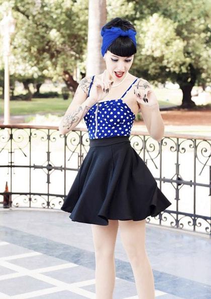 „S Style Pin-Up pași pentru a crea o imagine, make-up, coafura, fotografie