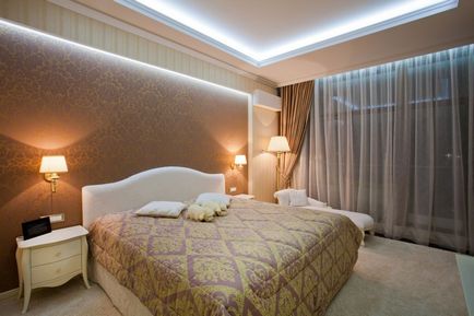 plafon de proiectare în dormitor sunt simple și opțiuni sofisticate de design