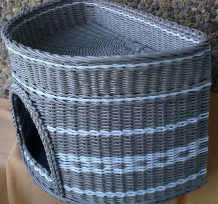 Case pentru pisici din tuburi de ziar (case) Case pentru pisici din tuburi de ziar