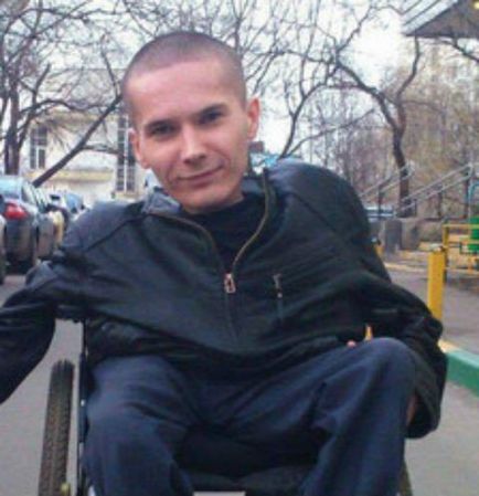 Istoricul scaun cu rotile condamnat a stârnit proteste publice