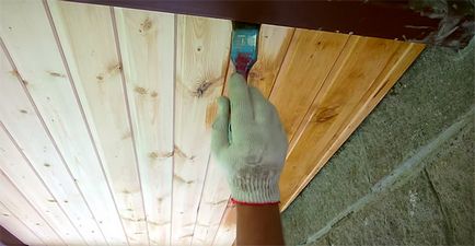 Cum și ce să acopere dusumea pe balcon cu mâinile care acoperă instrucțiuni de căptușire cu clipuri video și fotografii