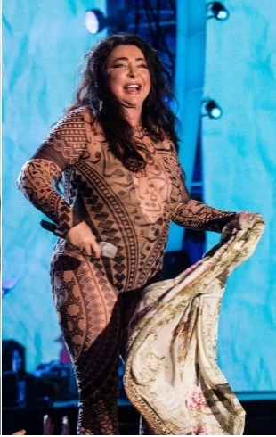 Cum să se joace cu parul Kira Naytli 10 cele mai bune coafuri () Cum să se joace cu parul Kira Naytli 10 cele mai bune coafuri