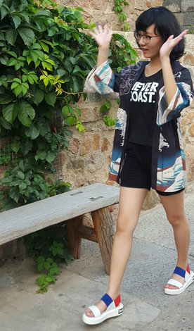 Cum să poarte femeile la modă pe străzile din Beijing în această vară