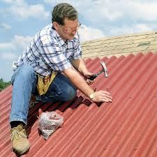 Cum să acopere acoperișul cu pâslă de acoperiș dispozitiv corect instalat corect, opțiuni, clipuri video și sfaturi
