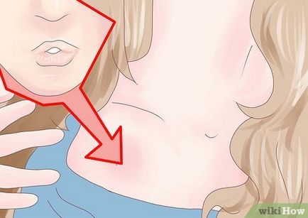 Cum de a pune o fata o mușcătură pe gât
