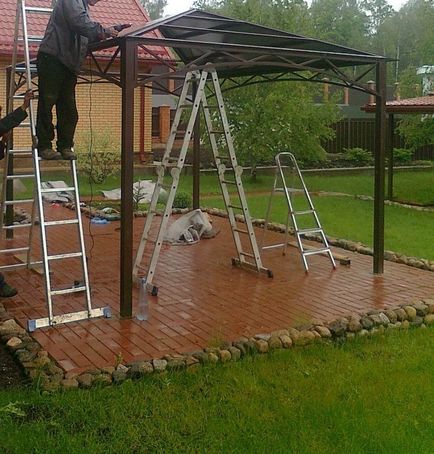 Cum de a construi o pergola din policarbonat cu mâinile lor