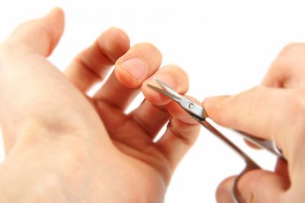Cum să taie unghiile de pe mâini și picioare