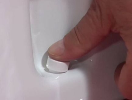 Cum se instalează o toaletă