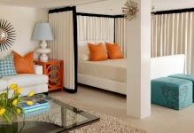 Cum să împartă camera în două zone, un dormitor și o zonare fotografie cameră de zi și separarea idei cameră