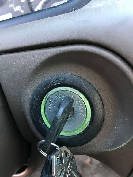 Cum sa faci o masina ieftin cu mâinile sale dispozitiv de blocare (pompă) Cum de a face un dispozitiv anti-furt auto ieftine cu propriile lor mâini