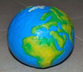Cum de a face Globe de lut cu instrucțiunile sale mâini foto și tutoriale video