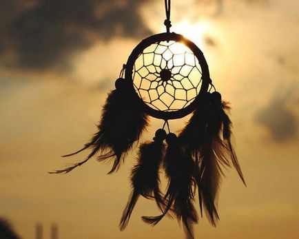 Cum sa faci un Dreamcatcher cu mâinile lor - ghid pas cu pas