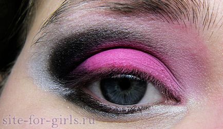 Cum sa faci un original make-up în stilul emo