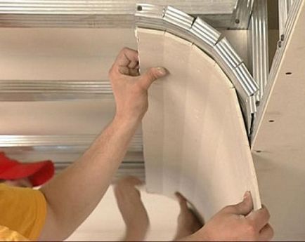 Cum sa faci un plafon de gips-carton cu mâinile lor
