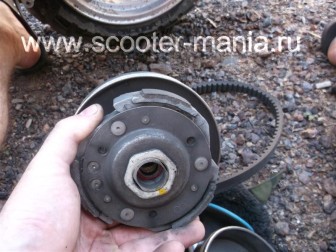 Îndepărtarea Scuterul CVT, scutere si motociclete (CVT) Scoaterea scuter FPC, scutere și motociclete