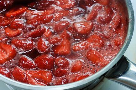 Cum de a găti un pas reteta gem de căpșuni gros cu pas