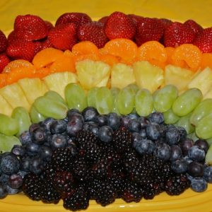 Cum de a decora un tort de fructe la domiciliu, pas cu pas fotografie