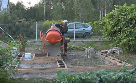 Baie de cadru cu mâinile sale cu pas foto și video de instruire