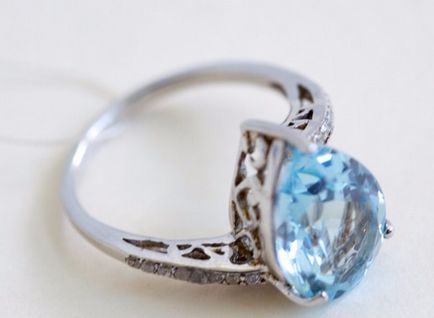 De ce picătură pietrele din ring - în cazul în care a pierdut sau găsit, diamant, chihlimbar și alte