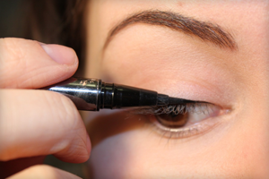 gel de ochi de linie, sub formă de pudră, dermatograf și creion (comentarii, sfaturi modul de utilizare)