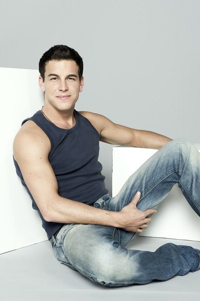 Mario Casas - biografie, roluri, viața personală, fete Mario Casas