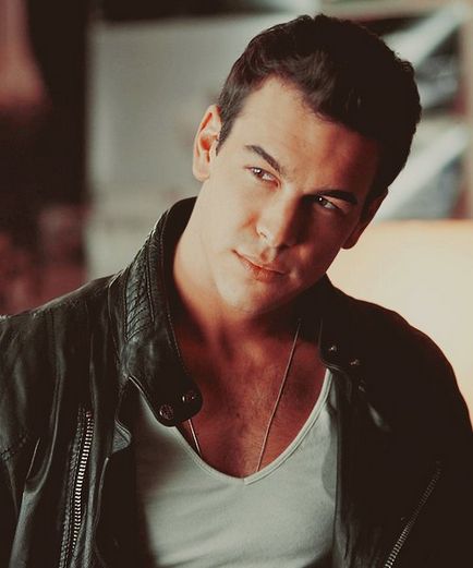 Mario Casas - biografie, roluri, viața personală, fete Mario Casas