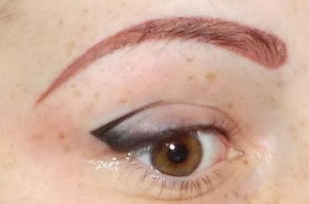 Mezhresnichny comentarii tatuaj ochi, fotografii înainte și după (feedback-ul) Mezhresnichny comentarii tatuaj ochi, fotografii înainte și după